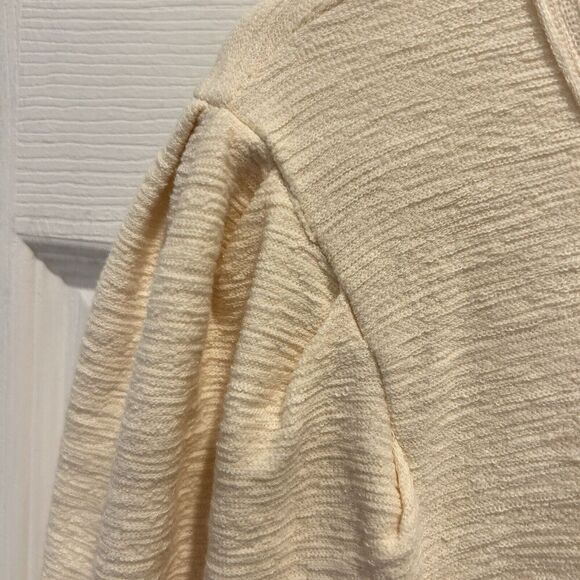 Polagram Long Sleeve Puff Sleeves Sweater Cream Contrast Cuffs Womens Medium - Picture 5 of 7